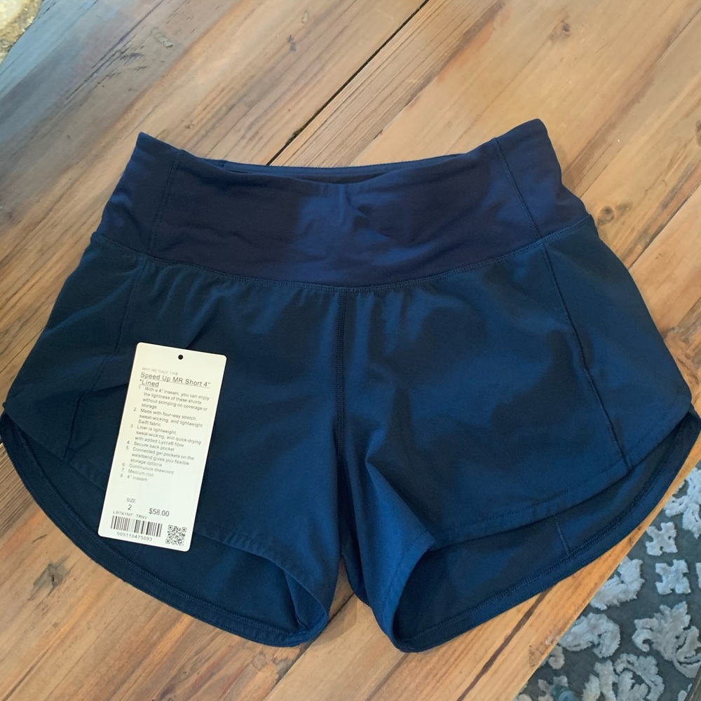 LULUlemon women’s shorts